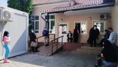 НА КОВИД ОДЕЉЕЊУ У ПАРАЋИНУ ИСТИ БРОЈ ПАЦИЈЕНАТА КАО ЈУЧЕ: Хоспитализовано 14 особа, од којих су две на неинвазивној вентилацији