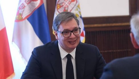 VUČIĆEVA PORUKA MITROPOLITU JOANIKIJU: Da u zdravlju, mudrosti i hrabrosti dugo i uspešno budete duhovni pastir!