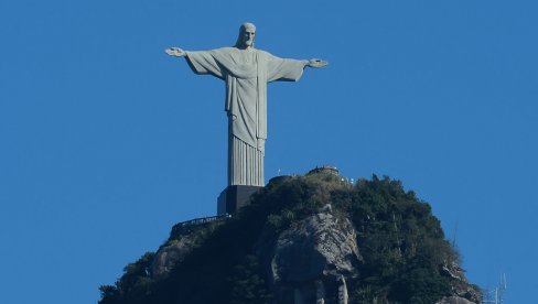 GLAD NE MOŽE DA ČEKA 733 prazna tanjira pred početak Samita G20 u Rio de Žaneiru