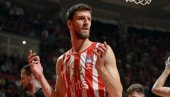 CRVENA ZVEZDA U POLUFINALU: Crveno-beli slavili, Kuzmić dvocifren prvi put u sezoni