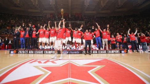 ZVEZDA PETI PUT ŠAMPION JADRANA: Branko Lazić podigao još jedan trofej (VIDEO)