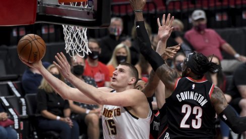 PRSTEN NIJE FANTAZIJA: Jokić i Denver protiv Finiksa za finale Zapada