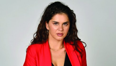 МИЛИЦА ТОМАШЕВИЋ РАСКИНУЛА СА БРЕНИНИМ СИНОМ, ПА НАШЛА НОВОГ: Овако изгледа, баш личи на Виктора, погледајте само фотку, исти су МИЛИЦА ТОМАШЕВИЋ РАСКИНУЛА СА БРЕНИНИМ СИНОМ, ПА НАШЛА НОВОГ: Овако изгледа, баш личи на Виктора, погледајте само фотку, исти су