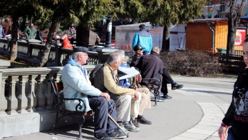 BANJE GRATIS ZA 15.500 PENZIONERA: Završen konkurs za besplatan oporavak starih u lečilištima u Srbiji