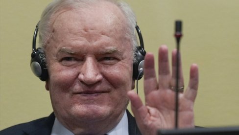 GENERALU MLADIĆU OPERISALI PETU: Od ležanja u bolnici inficirala mu se rana