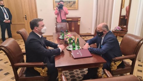 SELAKOVIĆ SA RAUOM: Diplomatski i prijateljski odnosi Srbije i Poljske