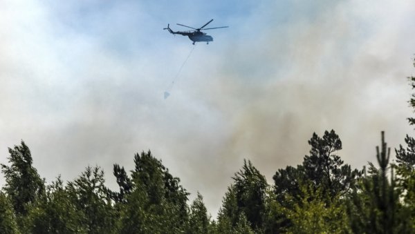 АВИОНИ И ХЕЛИКОПТЕРИ ГАСЕ ПОЖАР: Поново гори на хрватском приморју