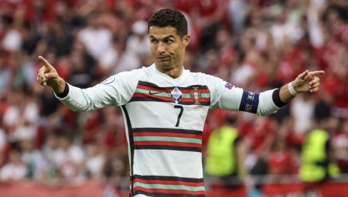 KRISTIJANO RONALDO POSTAO MUSLIMAN?! Da li će da promeni i ime?