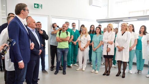 LOZNICA U ZNAKU PROGRESA: Gradonačelnik posebno ističe pomoć države u realizaciji ambicioznih planova LOZNICA U ZNAKU PROGRESA: Gradonačelnik posebno ističe pomoć države u realizaciji ambicioznih planova