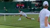 NOVAK STIGAO U LONDON, SPREMA SE ZA ISTORIJU: Đoković trenirao sa Italijanom pred početak Vimbldona (VIDEO)