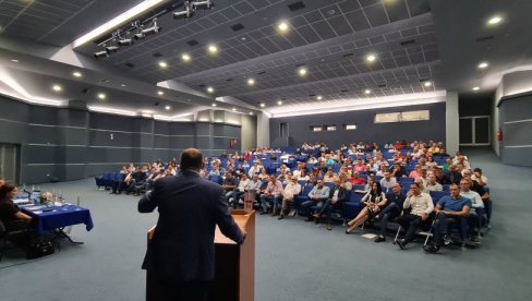 DA SE ČUJE I NJIHOV GLAS: Gradiška dobila Gradski odbor Narodne partije Srpske (FOTO) DA SE ČUJE I NJIHOV GLAS: Gradiška dobila Gradski odbor Narodne partije Srpske (FOTO)