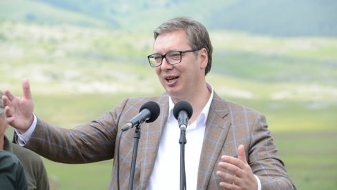 VUČIĆ U KLADOVU: Predsednik sutra obilazi ova mesta