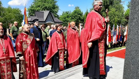 KORIDOR JEDINSTVA, OSTANKA I OPSTANKA SRBA: Služen pomen za heroje Koridora života (FOTO)