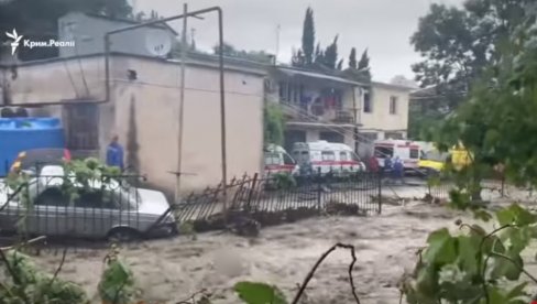 JALTA SE PRIPREMA ZA EVAKUACIJU: Izdato upozorenje, približava se još jedno jako nevreme (VIDEO)