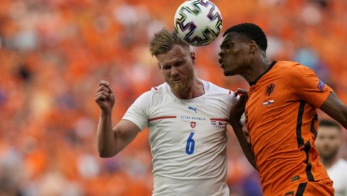HOLANDIJA ODAVNO NIJE FUDBALSKA SILA, Češka razbila lale na Euro 2020, De Liht crveneo(VIDEO) HOLANDIJA ODAVNO NIJE FUDBALSKA SILA, Češka razbila lale na Euro 2020, De Liht crveneo(VIDEO)