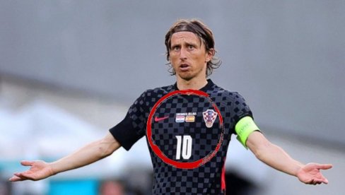 SKANDAL: Hrvati našli krivca za ustašku zastavu na dresu (FOTO) SKANDAL: Hrvati našli krivca za ustašku zastavu na dresu (FOTO)