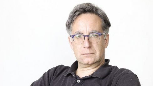 I POZORIŠTE PROIZVODI SILAN OTPAD: Ivan Medenica, umetnički direktor Bitefa I POZORIŠTE PROIZVODI SILAN OTPAD: Ivan Medenica, umetnički direktor Bitefa