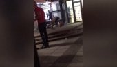 UZNEMIRUJUĆI SNIMAK ŠOKIRAO SRBIJU: Nasilnici u Inđiji brutalno pretukli mladića koji nepomično leži na zemlji (VIDEO)