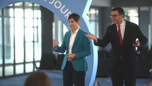 PROŠIREN TERMINAL DO KRAJA GODINE: Premijerka Brnabić obišla radove na beogradskom aerodromu (FOTO/VIDEO)