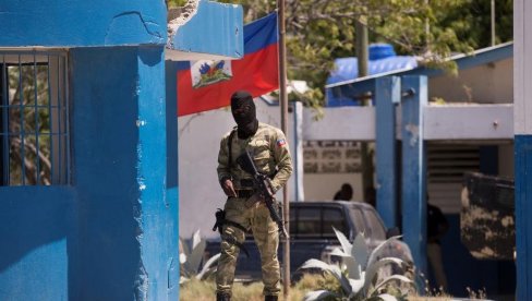 NA HAITIJU NAORUŽANA BANDA UPALA U BOLNICU: Stotine pacijenata drži kao taoce, među njima deca i novorođenčad