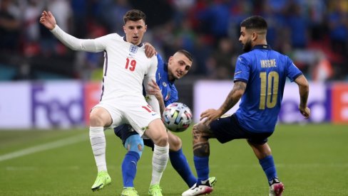 ITALIJA SLOMILA OTPOR ENGLEZA: Azuri na punom Vembliju pokorili Evropu posle penala ITALIJA SLOMILA OTPOR ENGLEZA: Azuri na punom Vembliju pokorili Evropu posle penala