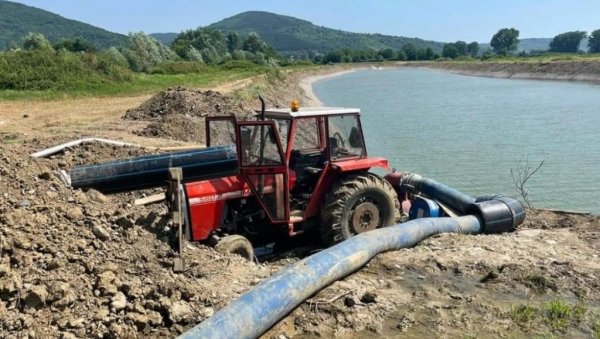 ЧИСТЕ ТРИ ЈЕЗЕРА  ЗА ЗДРАВУ ВОДУ! Капитална инвестиција на изворишту Звездан у Трстенику вредна 19,5 милиона динара