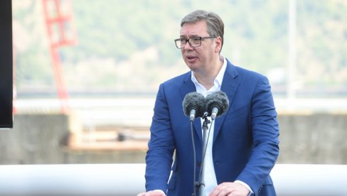 VUČIĆ SUTRA U PANČEVU: Predsednik obilazi inženjerski centar ZF-a