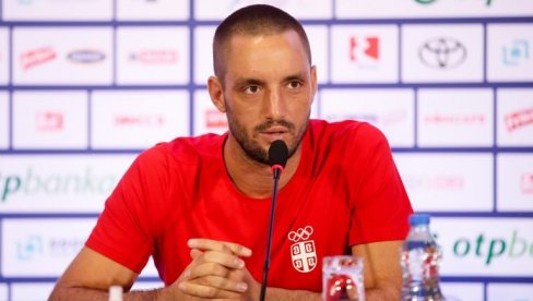 SRBIJA OSLABLJENA PROTIV SLOVAČKE! Troicki objavio loše vesti: Ne preskače samo Đoković Dejvis kup