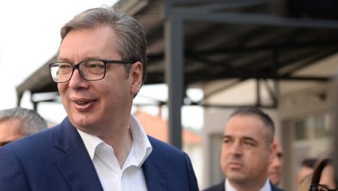 VUČIĆ O RUŠENJU DEMOKRATIJE SA PREMIJER LIGOM: Svaki dan sedim sa čelnicima Aston Vile, Liverpula, Totenhema, Arsenala...