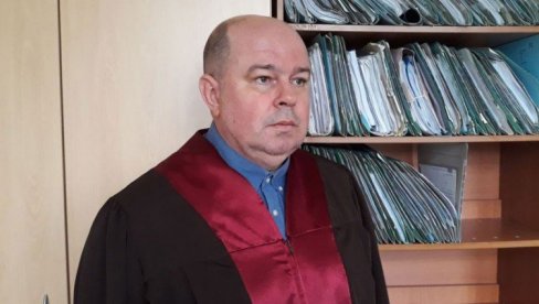НЕ ЖЕЛИМ ДА ТРПИМ НАСИЉЕ ОХР И ВАЛЕНТИНА ИНЦКА! Судија Благојевић поднео оставку НЕ ЖЕЛИМ ДА ТРПИМ НАСИЉЕ ОХР И ВАЛЕНТИНА ИНЦКА! Судија Благојевић поднео оставку