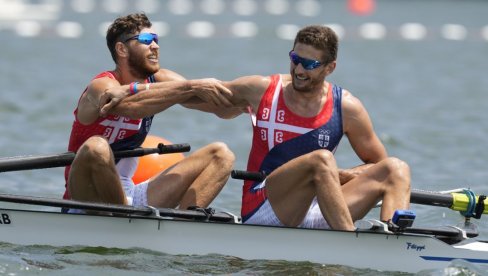 NA REDU JE BORBA ZA MEDALJU: Poznato kada Vasić i Mačković veslaju u finalu