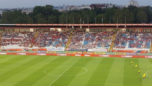 KRENULI SPONTANO: Deca na Marakani sa dve reči objasnila matorim fudbalerima šta da rade (HIT VIDEO) KRENULI SPONTANO: Deca na Marakani sa dve reči objasnila matorim fudbalerima šta da rade (HIT VIDEO)