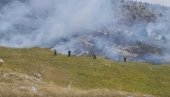 POŽARI U CRNOJ GORI: Vatrogasci ulažu nadljudske napore da ugase vatru (FOTO)