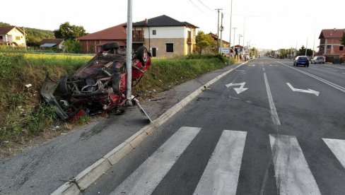 STRAVIČNA SAOBRAĆAJNA NESREĆA U KRUŠEVCU: Jedan mladić (20) poginuo - još dvoje povređenih!