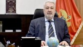 KRIVOKAPIĆ GUBI KOMPAS: Napada Srpsku pravoslavnu crkvu!