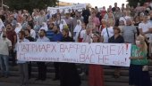 ПРОТЕСТИ ШИРОМ УКРАЈИНЕ ЗБОГ ВАРТОЛОМЕЈА: Грађани и свештенство изашли на улице (ВИДЕО)