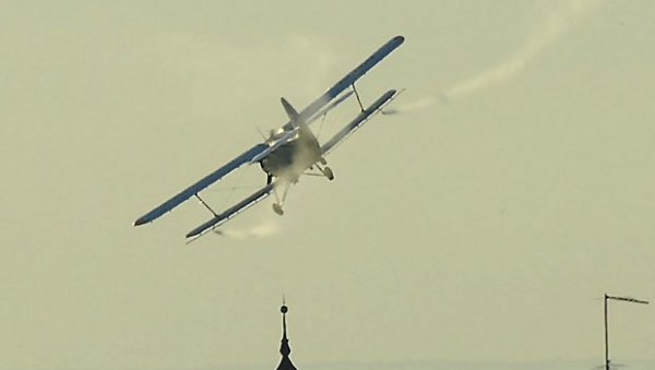 ТРАГЕДИЈА: Срушио се авион, погнинула два младића (ФОТО)