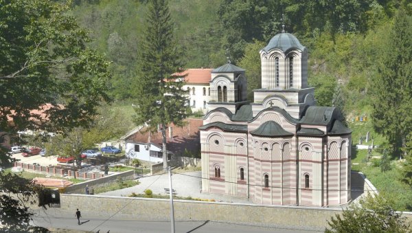 ОПЉАЧКАН МАНАСТИР ТУМАНЕ: Лопови украли предмете и алате вредне пола милиона динара