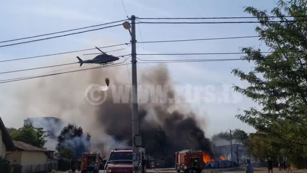 ЕПИЛОГ ВЕЛИКОГ ПОЖАРА У БАЊАЛУЦИ: Повређен ватрогасац, изгорела депонија секундарних сировина и напуштена кућа