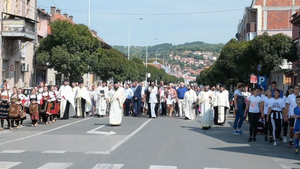 ЛИТИЈЕ ОД ТИЈАБАРЕ ДО ПАЗАРА: У Пироту обележена Велика Госпојина, градска слава