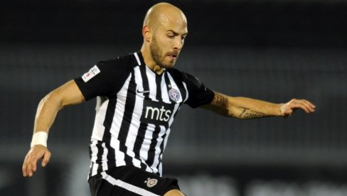 MILETIĆ OPET U CRNO-BELOM: Partizan u finišu prelaznog roka pojačava odbranu