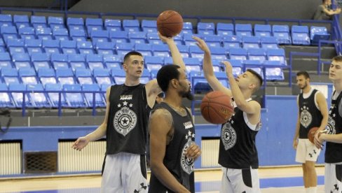 DODATNI PROBLEM ZA PARTIZAN: Povredio se još jedan igrač, propušta meč sa Cibonom