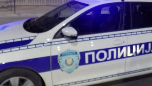 POLICIJA SPREČILA TRAGEDIJU! Mlađa žena sa Čukarice pretila samoubistvom sa nožem u rukama