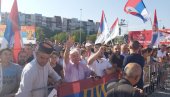 ВЕРА И НАЦИЈА НА ЛИСТИЋУ? Према нацрту формулисаном у Влади Црне Горе - на попису остаје изјашњавање о етничкој припадности и језику