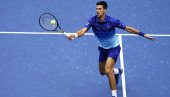 ĐOKOVIĆ IMAO NEOČEKIVAN SUSRET: Novak se u Francuskoj slikao sa velikim rivalom (FOTO)