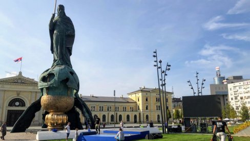 ЗАСТАВЕ НА КУЋАМА, ЋИРИЛИЦА У ЗАКОНУ: Парламенти Србије и РС усвојиће пропис о националном писму