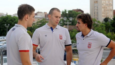 ПО СНАГУ ЗА БЕОГРАД: Ватерполисити Србије путују у Крањ на базичне припреме за Европско првенство