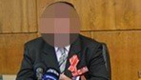 ОВО ЈЕ ЧОВЕК ОСУМЊИЧЕН ЗА УБИСТВО У БОРУ: Хицем из кратежа усмртио своју невенчану супругу ОВО ЈЕ ЧОВЕК ОСУМЊИЧЕН ЗА УБИСТВО У БОРУ: Хицем из кратежа усмртио своју невенчану супругу