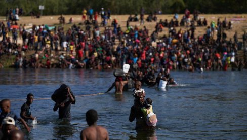 PAKAO NA PUTU KA “BOLJEM ŽIVOTU”: Jezive ispovesti migranata sa Haitija - nisu imali šta da daju razbojnicima, pa su im silovali ćerke!