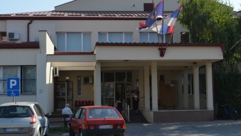 ZUBAR I U VELIKOM SREDIŠTU: Dom zdravlja iz Plandišta oprema ordinaciju